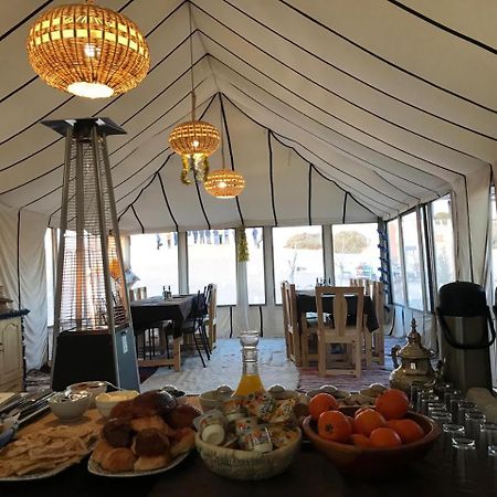 Riad Caravasar Merzouga Luaran gambar