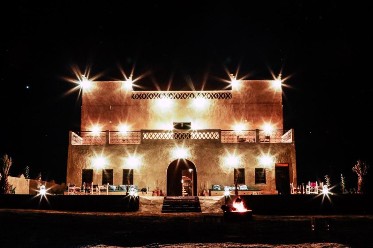 Riad Caravasar Merzouga Luaran gambar