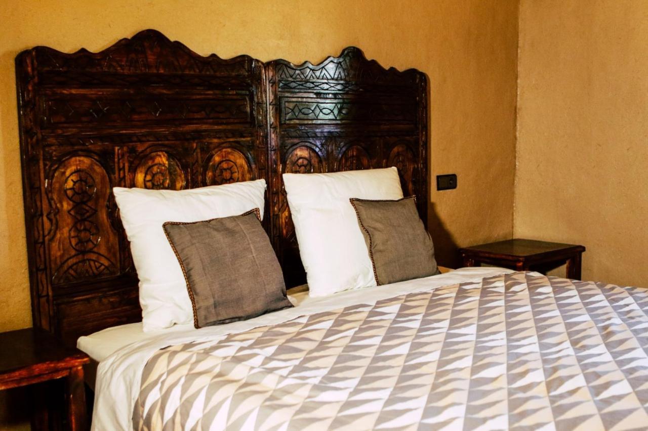 Riad Caravasar Merzouga Luaran gambar