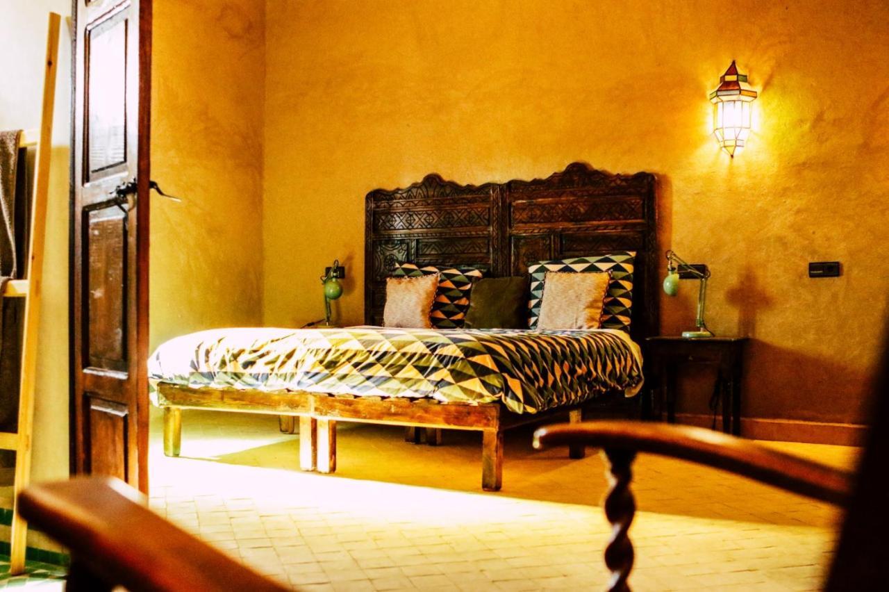Riad Caravasar Merzouga Luaran gambar