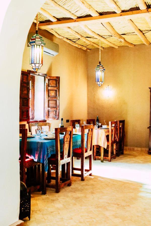 Riad Caravasar Merzouga Luaran gambar