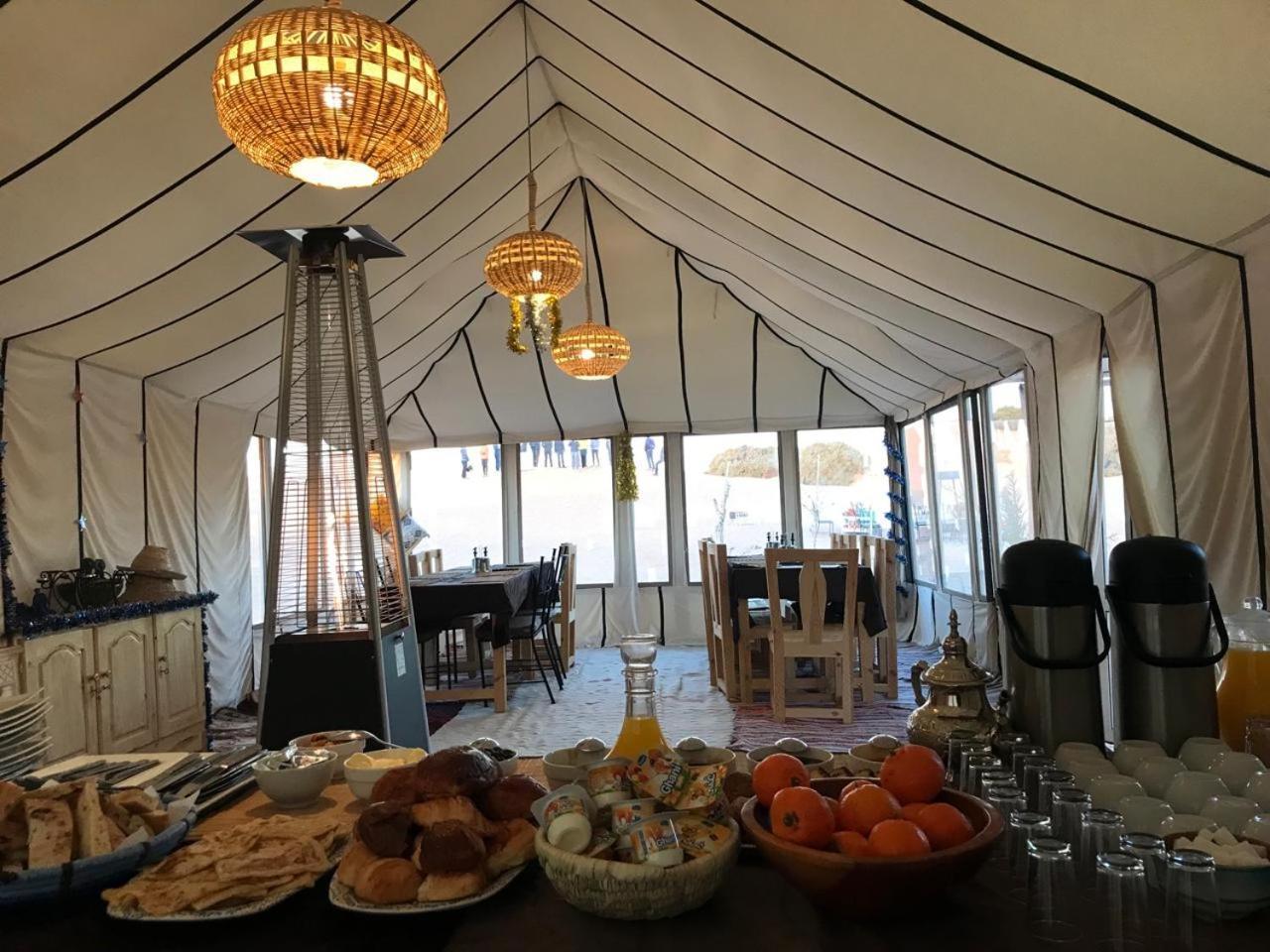 Riad Caravasar Merzouga Luaran gambar
